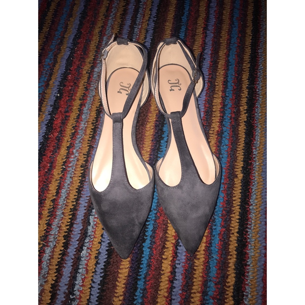 NWOT👠JG Shoes grey pointed flats